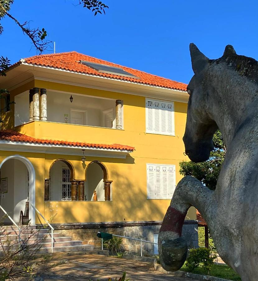 Pousada Realiza Bed and Breakfast Cambuquira Exterior foto